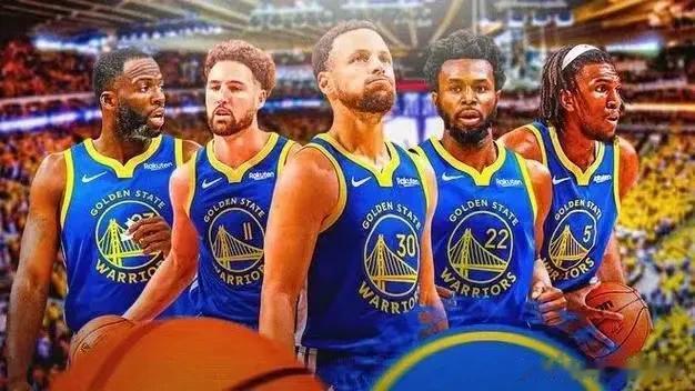 NBA官宣将无限期禁赛格林。
在联盟宣布对于格林的处罚后，作为昔日的队友，杜兰特
