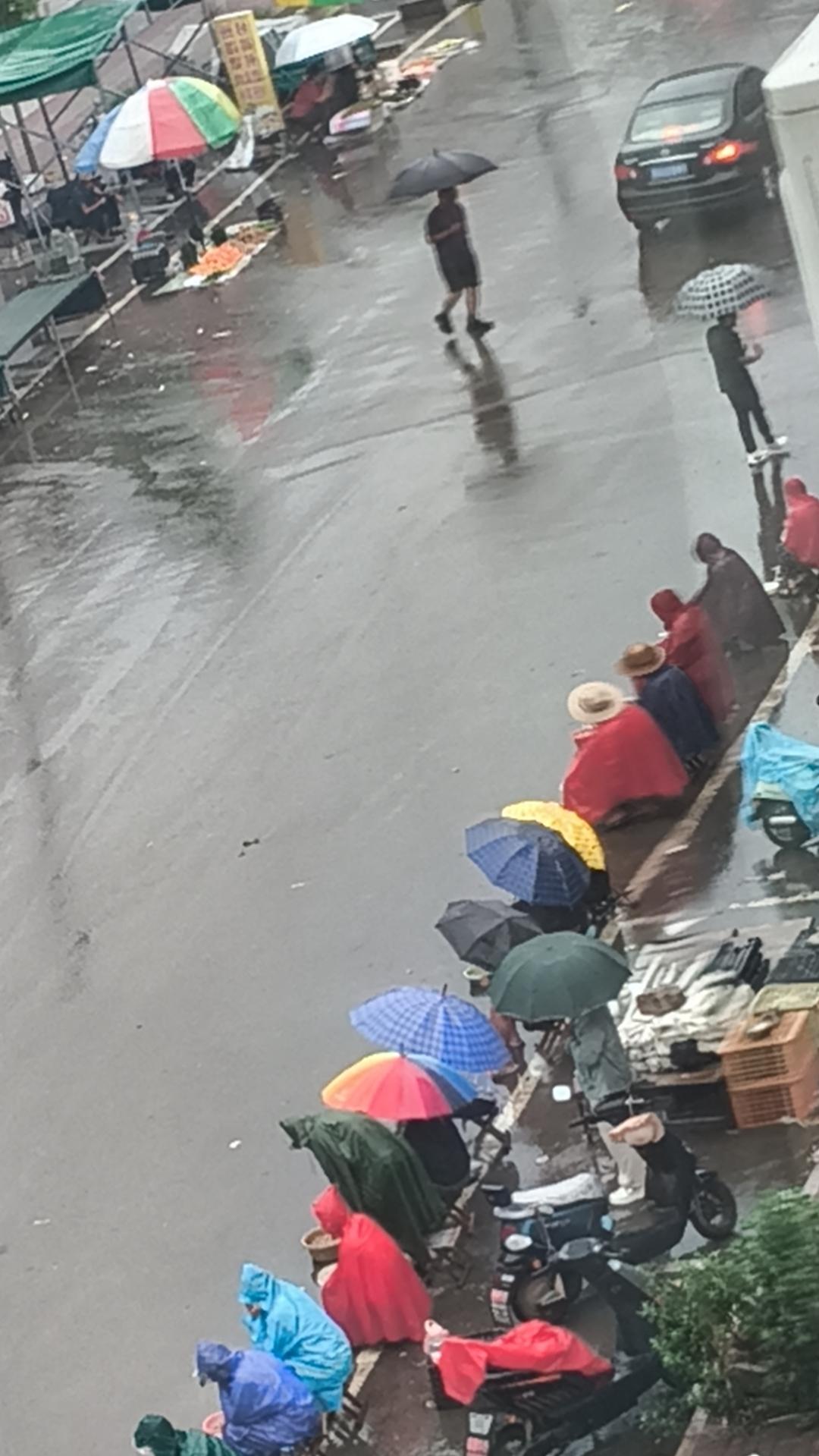少见是非人，少听是非事儿！
享清福！享清福！顾名思义，就是享清静之福气。
年龄大