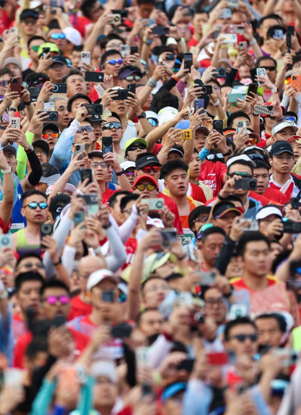 2026北京半程马拉松震撼!王文杰将半马全国纪录提升了30秒!2026北京半程马