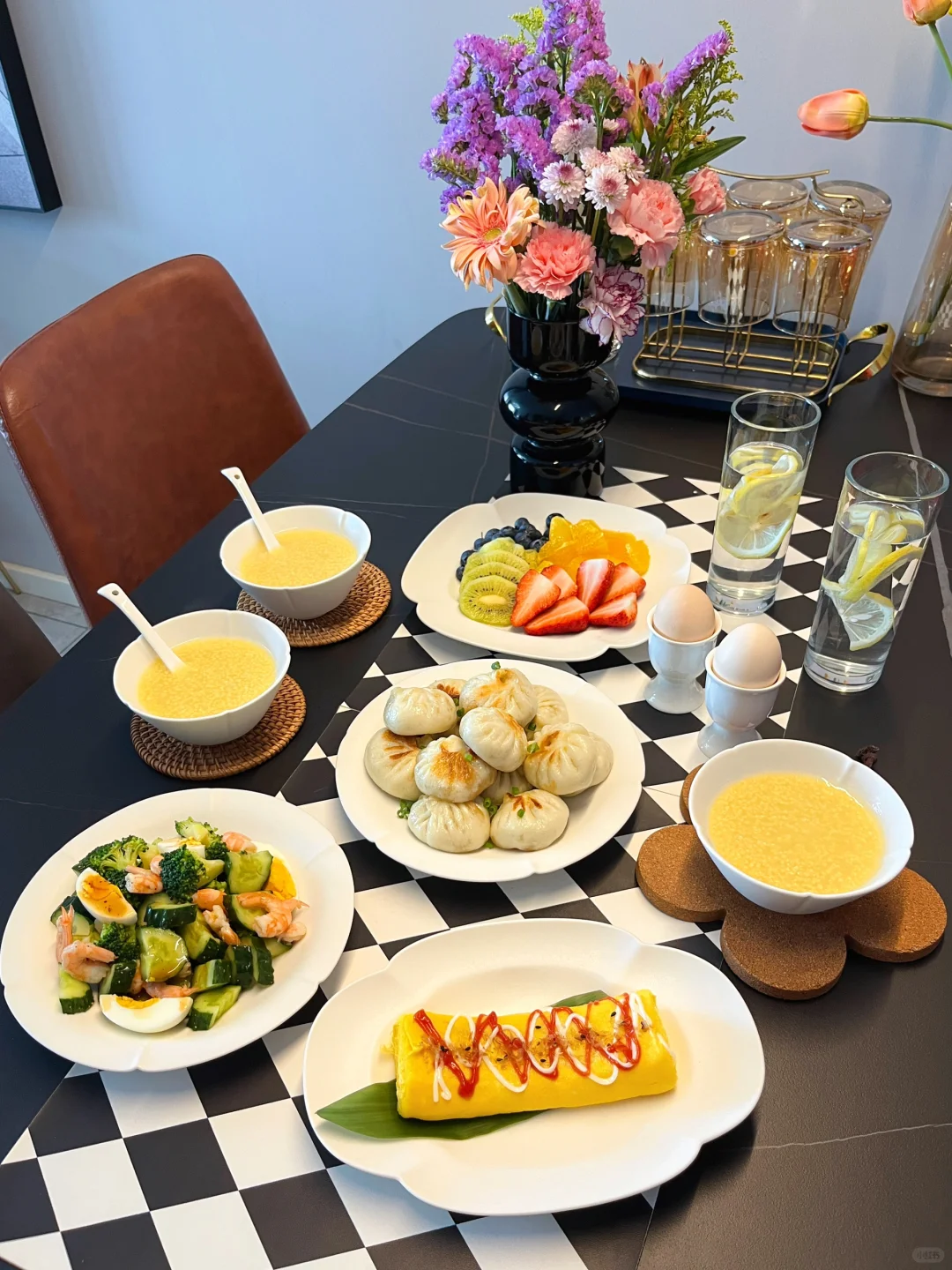 睡个懒觉，再吃个愉快的早餐～