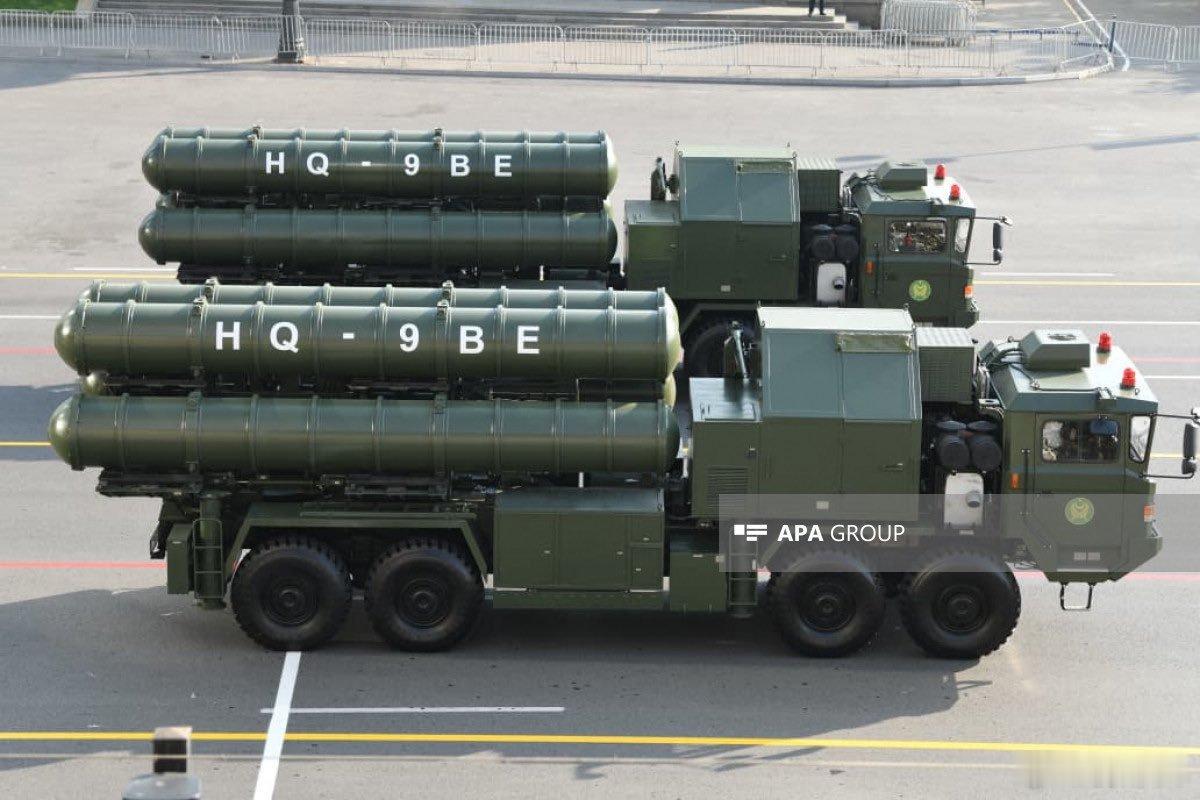 阿塞拜疆装备的中国红旗9BE防空导弹系统。 ​​​
