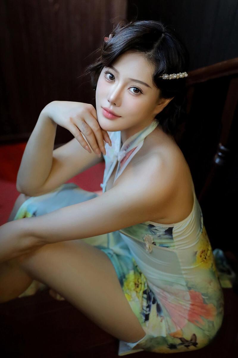 绿色旗袍写真旗袍