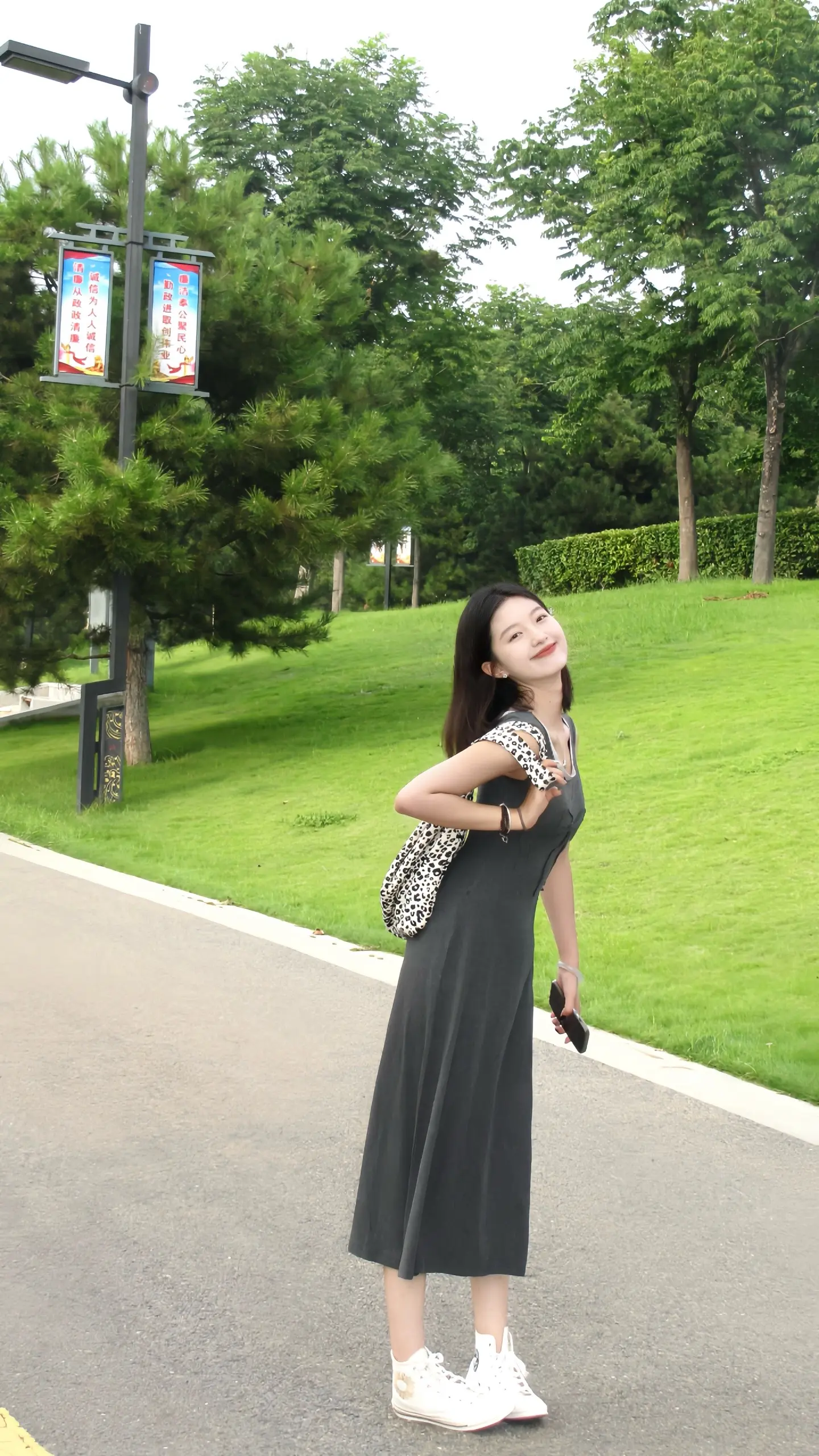 你笑得像光芒 蓦然把我照亮ootd