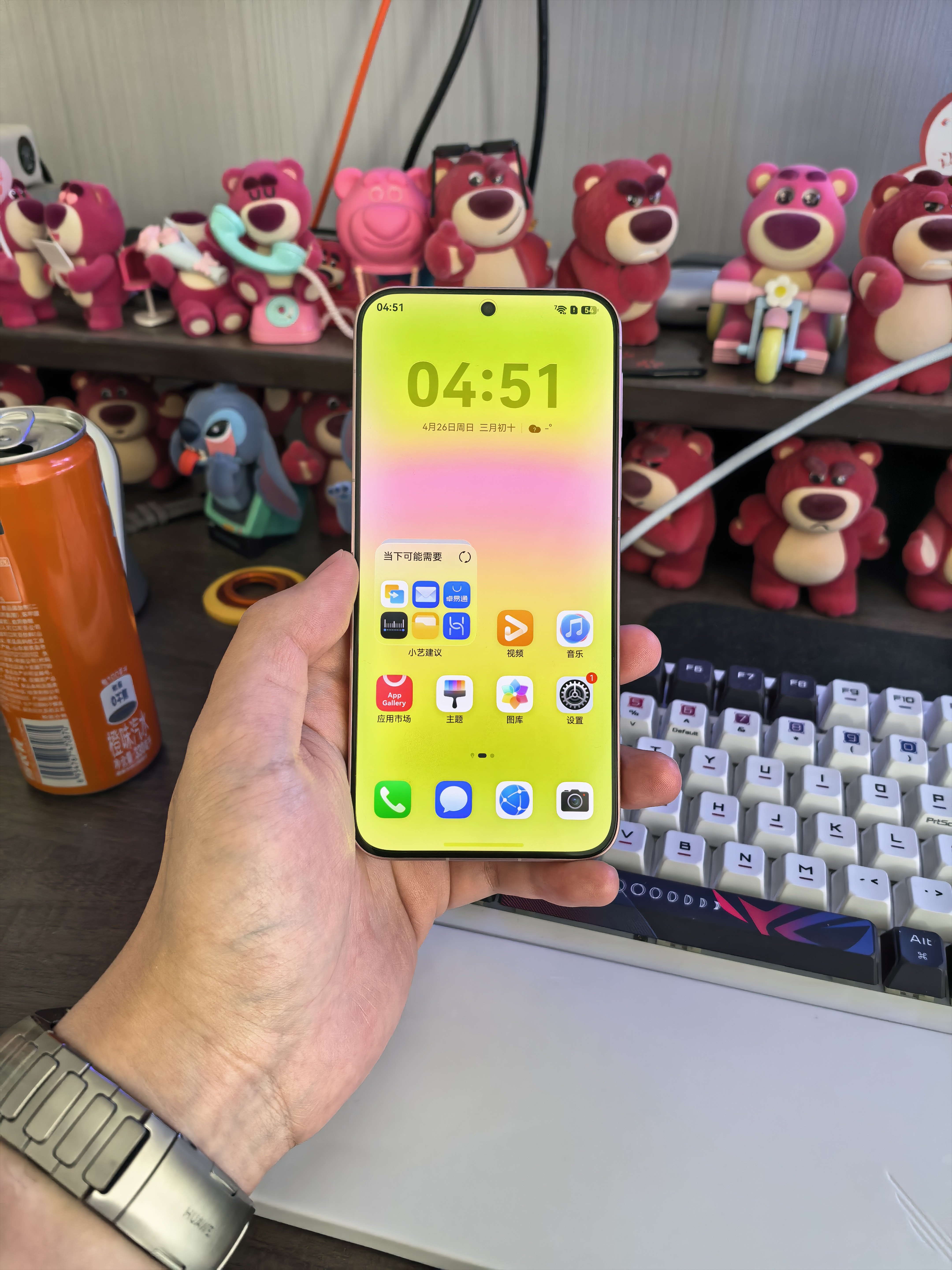 粉红芭乐到手了，今年Pura90系列中最喜欢的颜色之一，壁纸和外观很搭配 