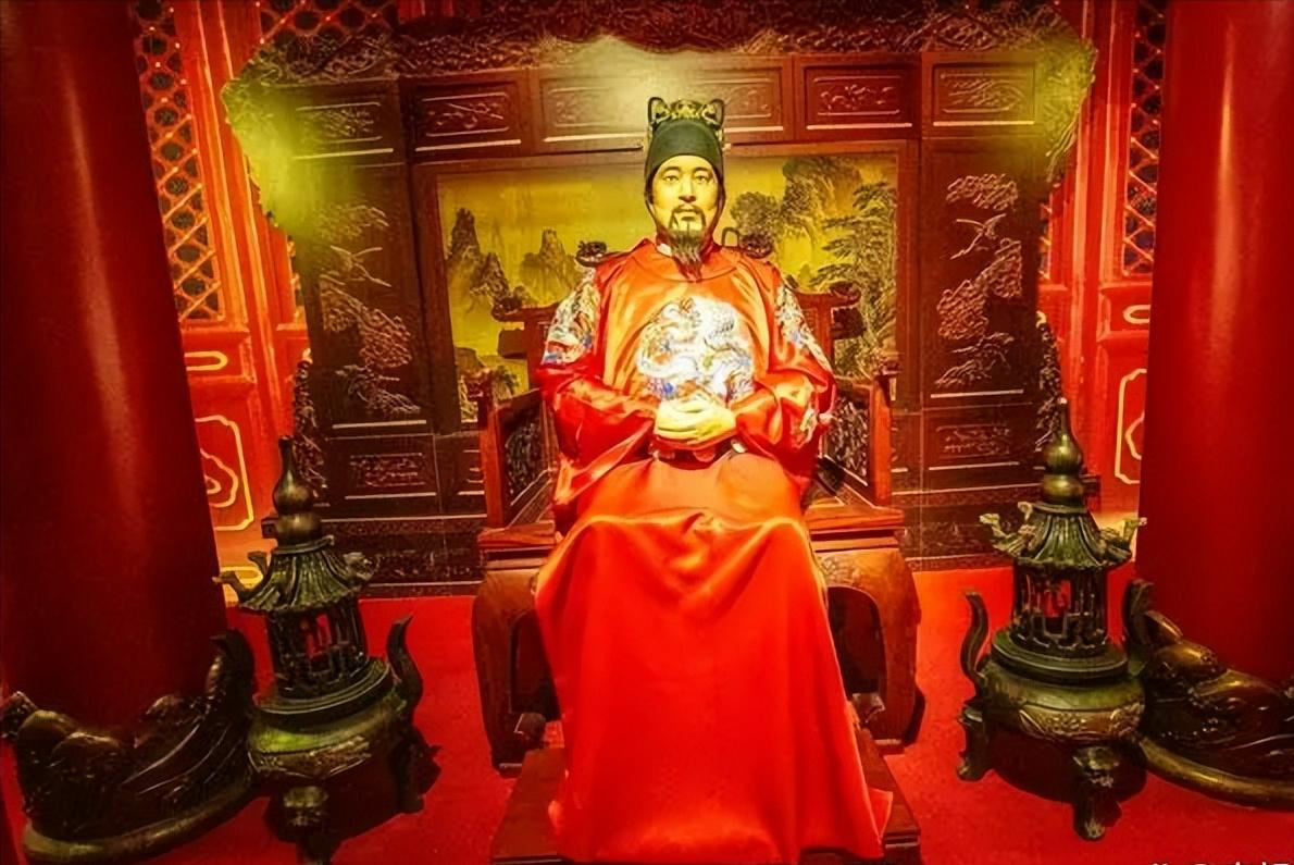 恭迎范五王爷诞辰日。
农历四月二十七是范五王爷诞辰，也被称为五府王爷诞辰，是每年