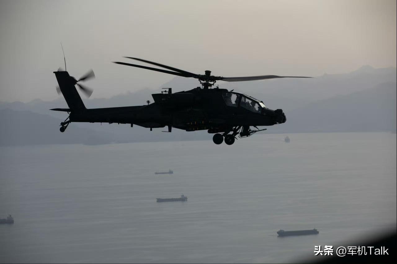 美军遭当头一棒，“阿帕奇”武装直升机在霍尔木兹海峡坠毁，谁干的？

6月8日，中