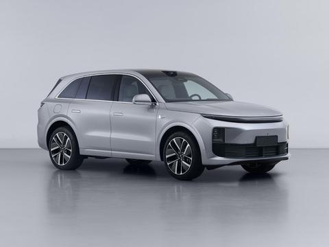 理想L6将于4月18日正式上市，能否冲击当下中大型SUV市场
近日，理想汽车宣布