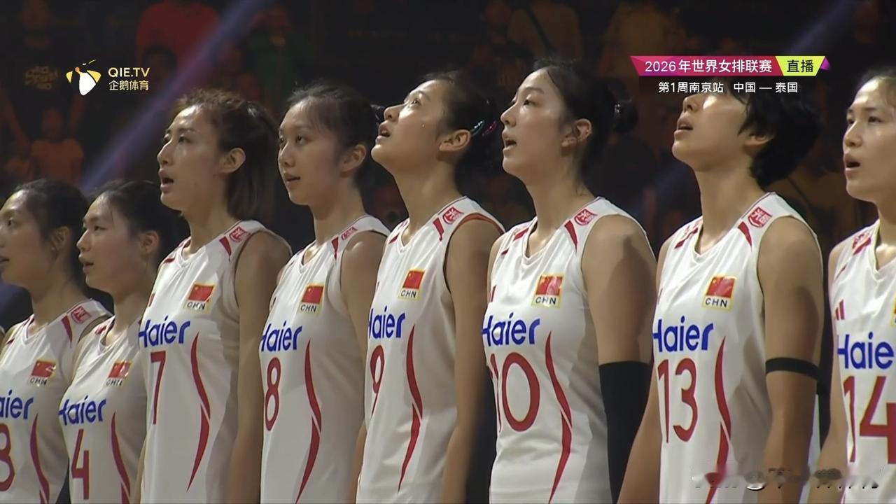 【赢一场太难了！】庄宇珊21分状态复苏，年轻球员还是紧张，中国女排世联赛南京站第