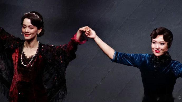 被苗梦初的实力圈粉！把母爱唱得既有力量又有温度，每一个舞台都诚意满满，期待她后续