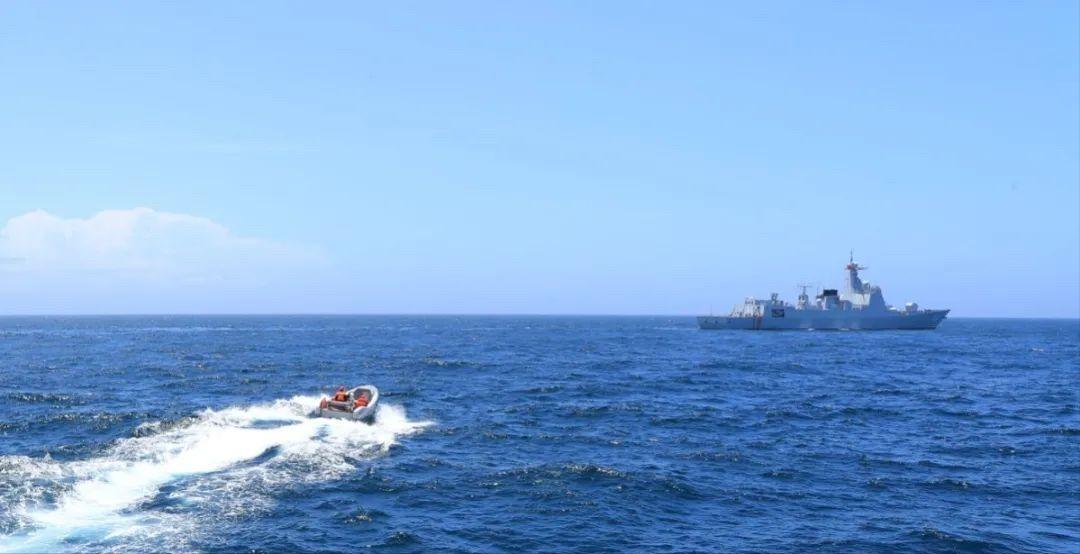 台湾海峡今天实弹射击，禁止进入！

八個字：实弹射击，禁止进入！

“实弹射击，