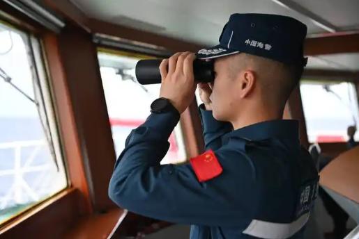 就在刚刚，
 
三亚海事局发布通告。
 
8月3日，三亚海事局发布航行警告：即日