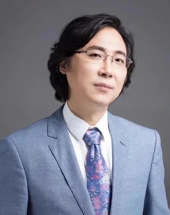 1988年，廖昌永读大学时，宿舍有人丢了钱，他们一致怀疑是廖昌永。廖昌永气不过准