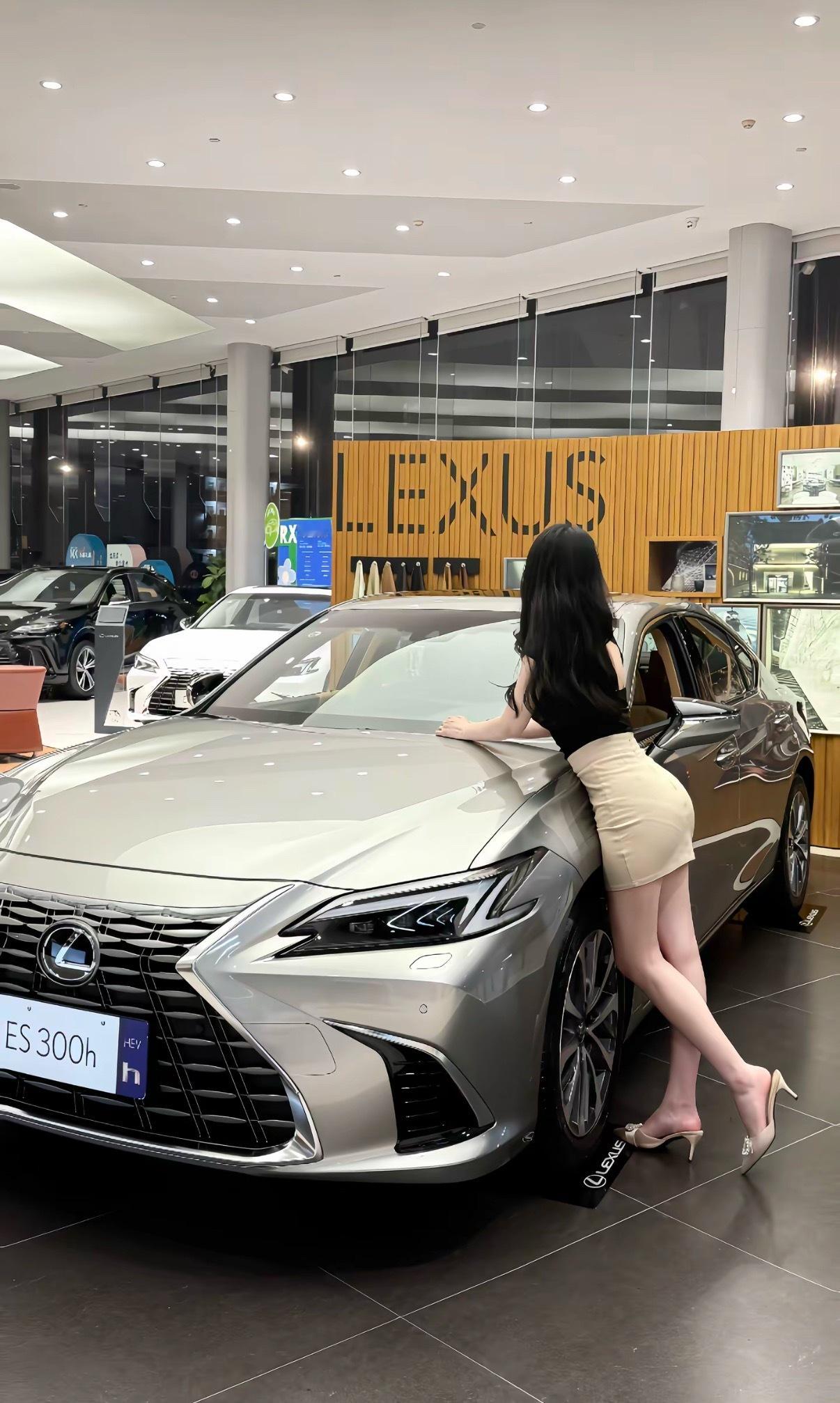 雷克萨斯ES系列尽量还是买300h ​​​