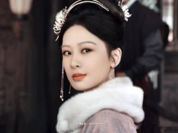 李祯这个看垃圾的眼神杨紫这个看垃圾的眼神杨紫李祯这个看垃圾的眼神！ 
