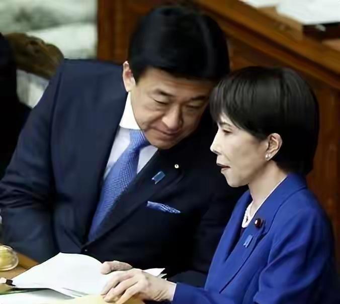 日本近来上蹿下跳，实则是被中国戳中痛处后的无能狂怒！从经济到外交，咱们招招打七寸