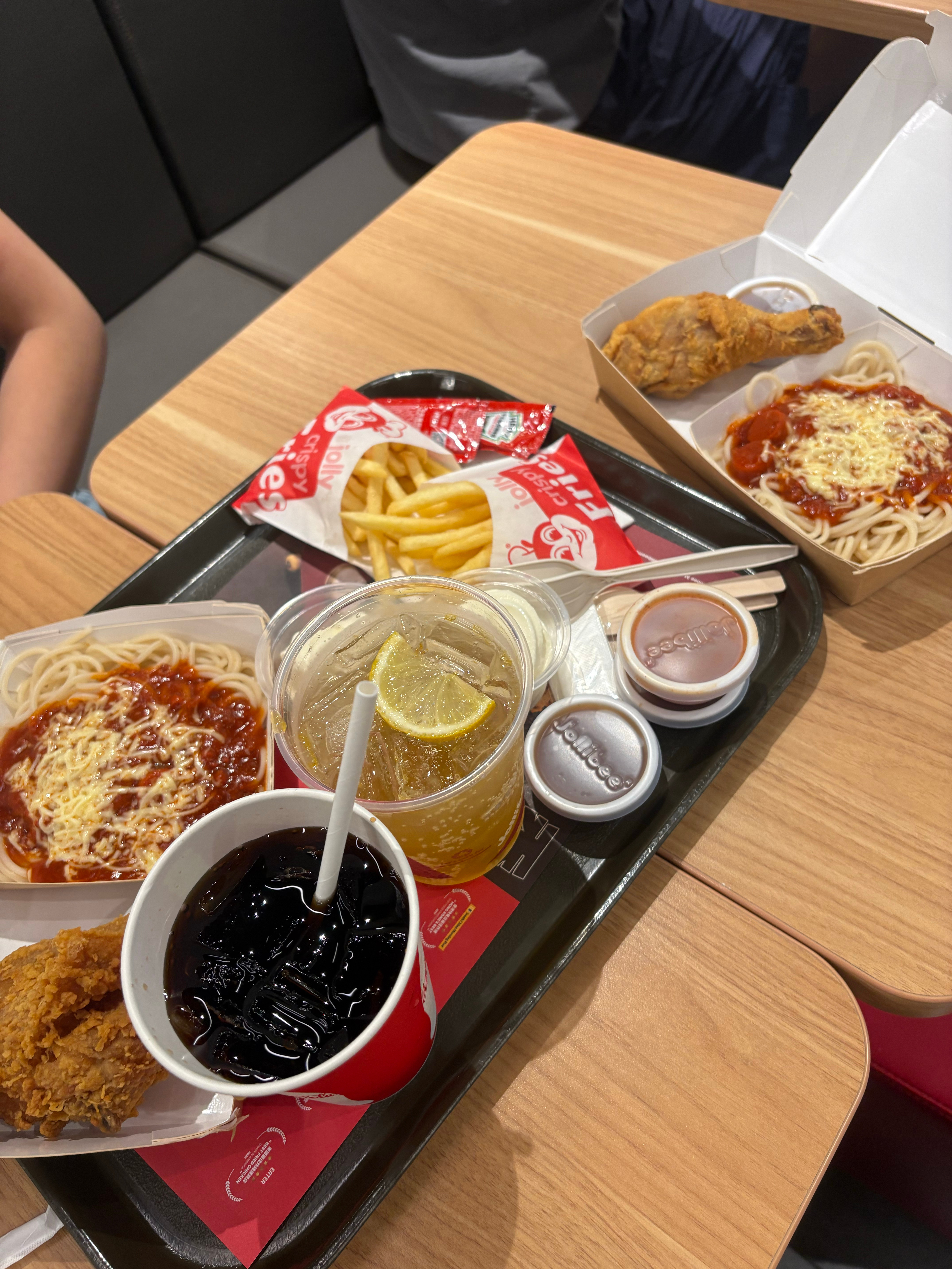 食之 澳门·Jollibee快乐蜂