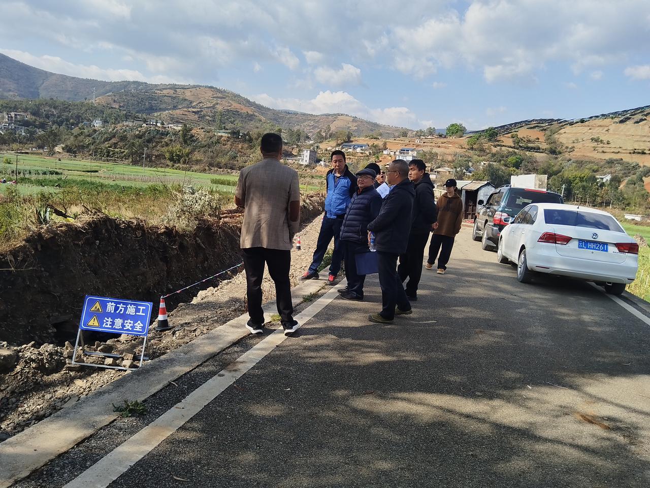 【大理白族自治州】沐春风，赴弥渡，勘水利
                （张树