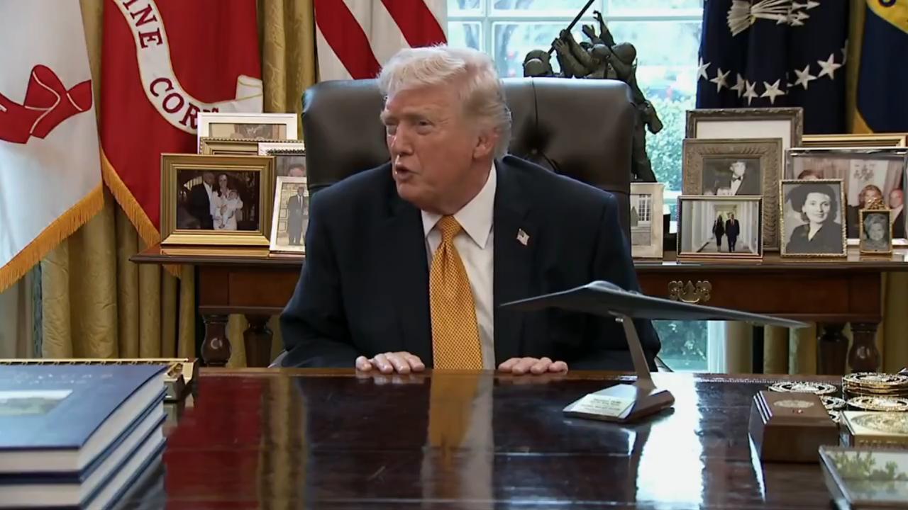 特朗普猛批盟友国，将对伊朗的军事行动性质混淆为“盟友该保护我们”！

特朗普在白