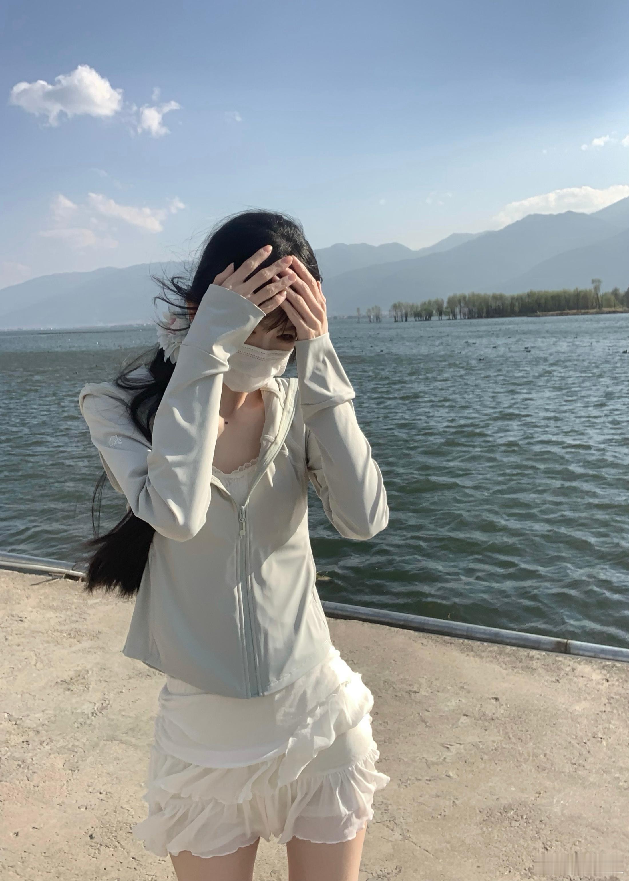天气晴 ​​​