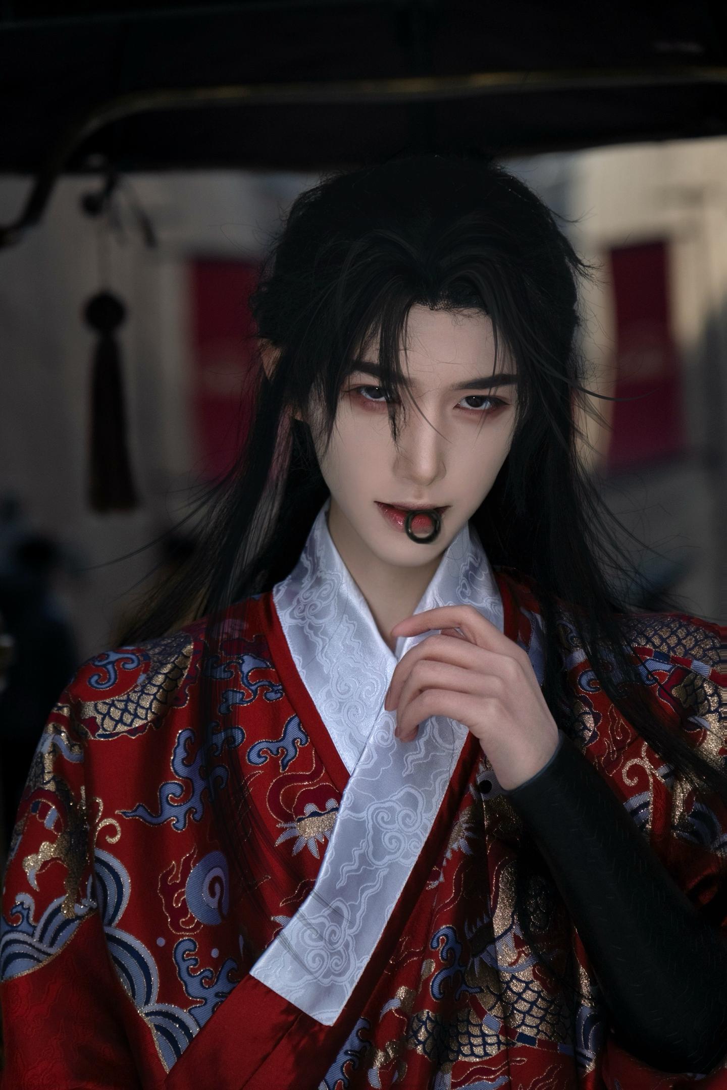 “娘娘宽心，咱家这手不杀人”