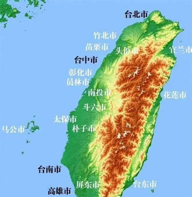 王朔曾经说过，台湾就是一个小岛，你打它干什么？只要把台湾海峡划成战区，台湾上空禁