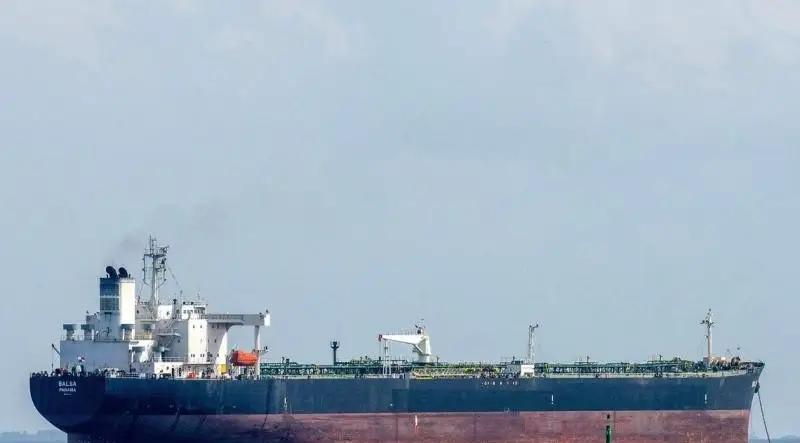 物归原主，美国这时候高调地向大家宣布了他们扣押委瑞内拉的油船，终于还给了他们，他