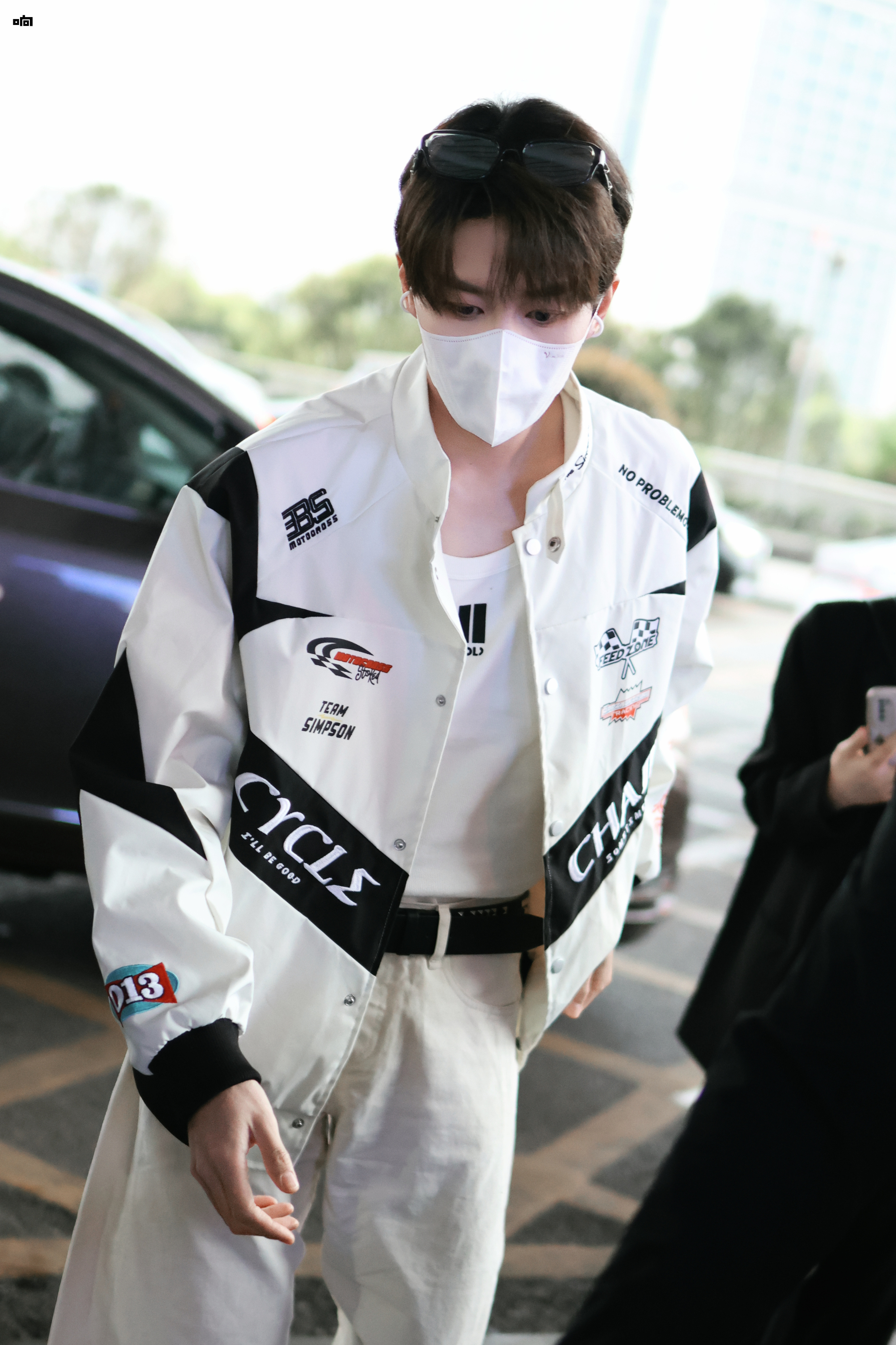 卓沅 💜 卓沅新歌feellike  “永远”不是时间意义上的。“永远爱你”我