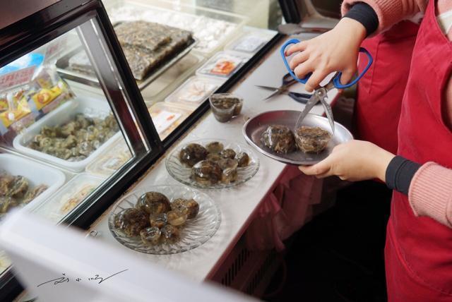 厦门有种奇怪的美食，往往吓坏外地游客，泉州人却说：这是我们的？

厦门位于我国的