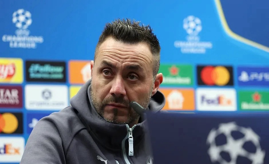 英国记者雅各布斯跟踪报道了热刺与德泽尔比即将签署的合同的更多细节，据报道这份合同