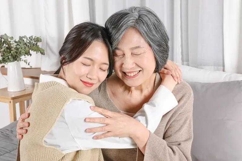 什么是好老婆？
我认为好老婆必须具备以下几点：
1、最为关键的一点，和老公同心。