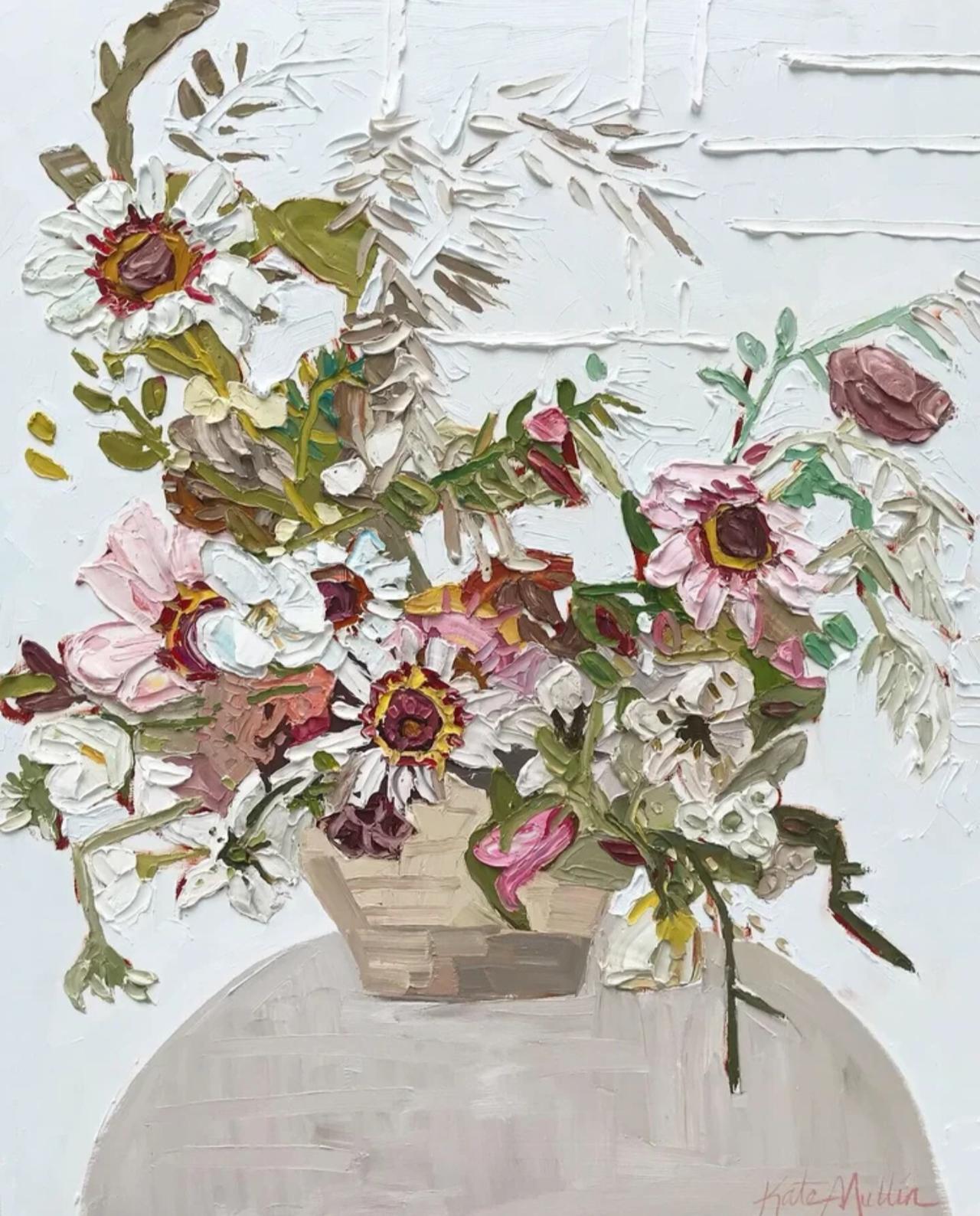 画家凯特·穆林的一庭花事，落笔生香！

群芳竞艳自嫣然，
叠蕊舒枝向暖妍。
万缕