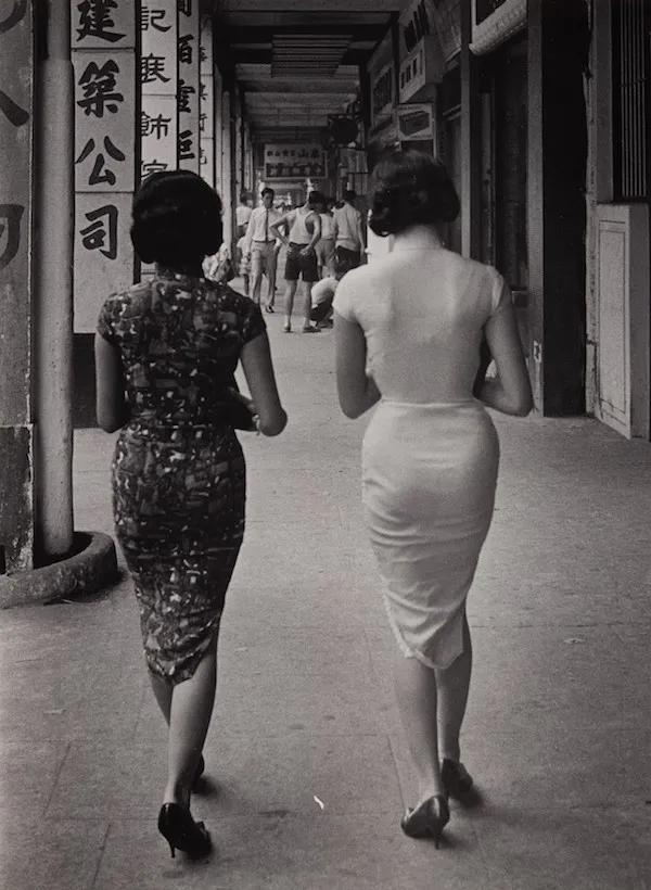 朋友说，邱良这张著名的照片就是在这里拍的，你们看像吗？我怎么觉得有点不信呢？#街