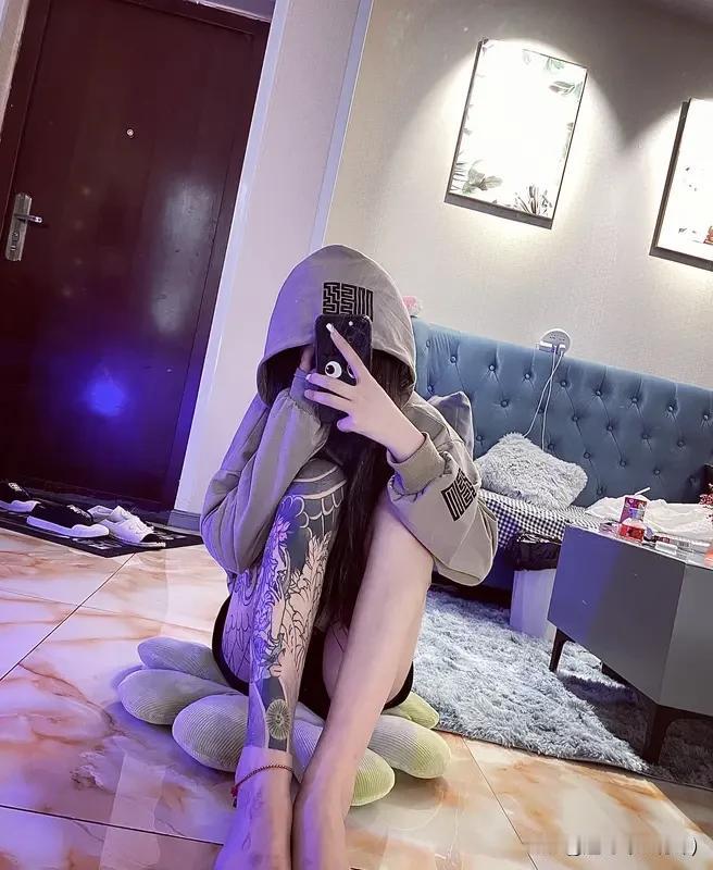 你的粉丝多少呢？你看一下我的账号不就知道了吗？