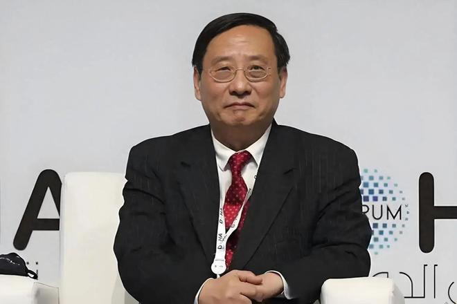 高志凯阳谋语出惊人：对菲搬条约，对日聊东风，对印抛恒河线，对美言中期选举必乱，印