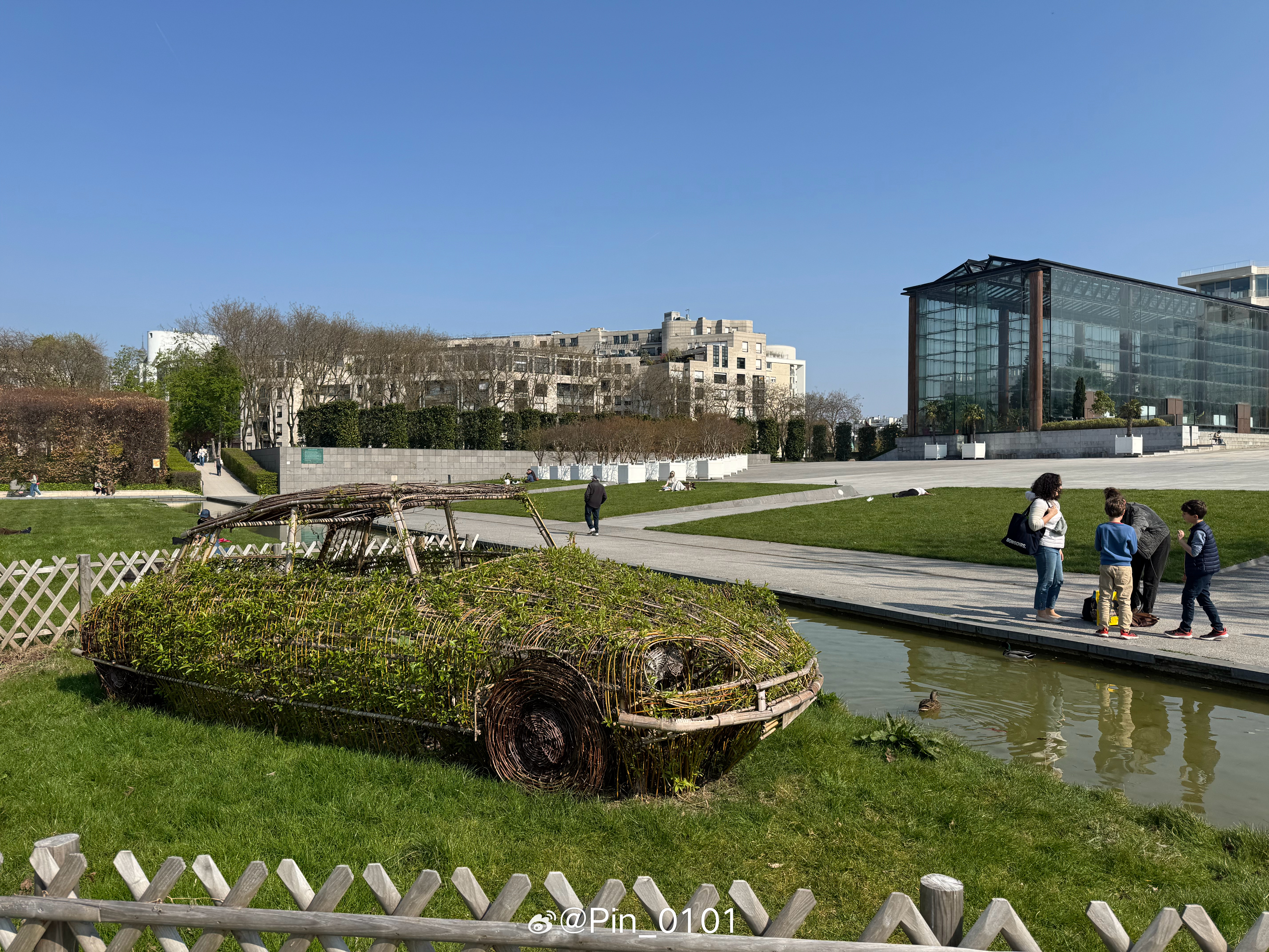 安德烈·雪铁龙公园（Parc André Citroën）Parc André 