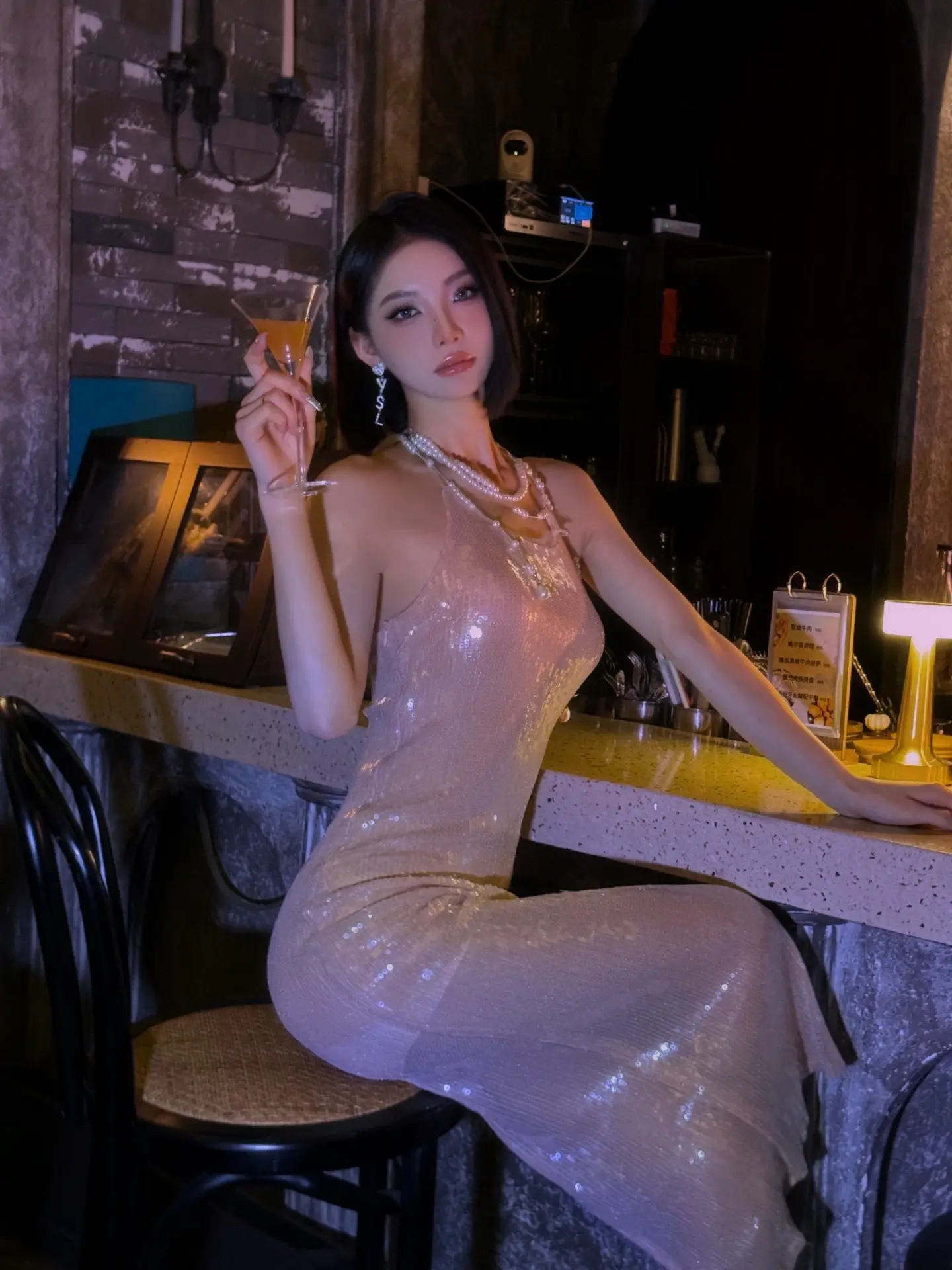 我自有千面万貌  你所见不过一二