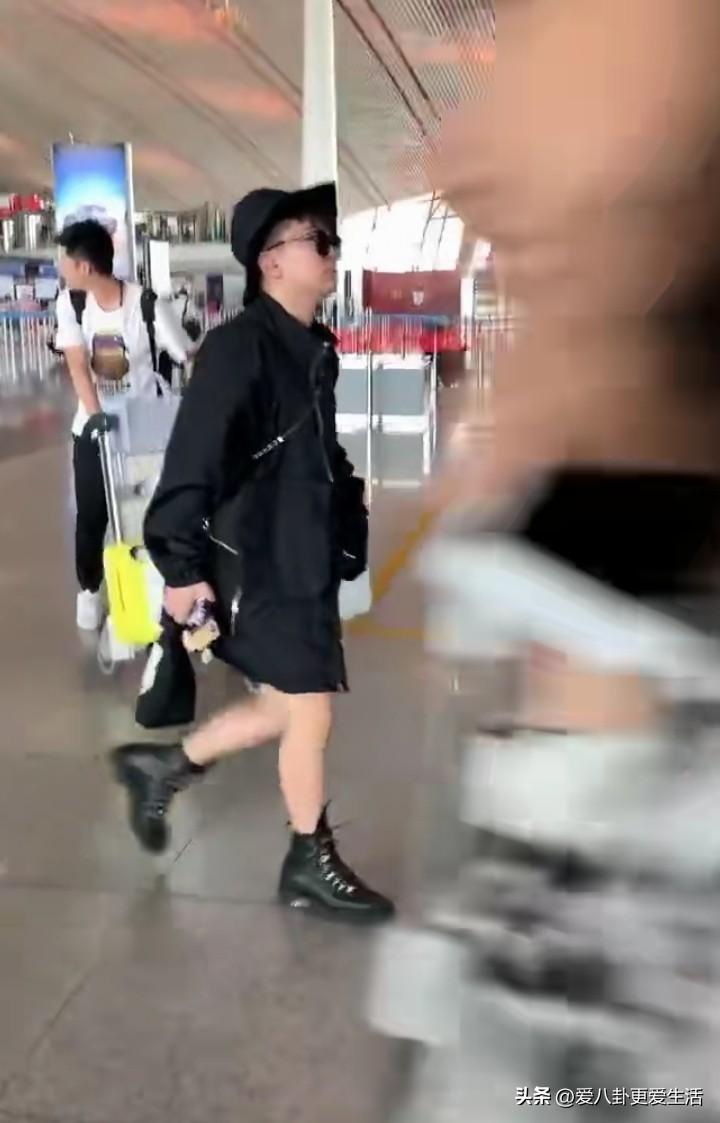 张大大出事儿以后，从来没有被拍到过，好像人间蒸发了一样。
所以不禁有一个疑问，以