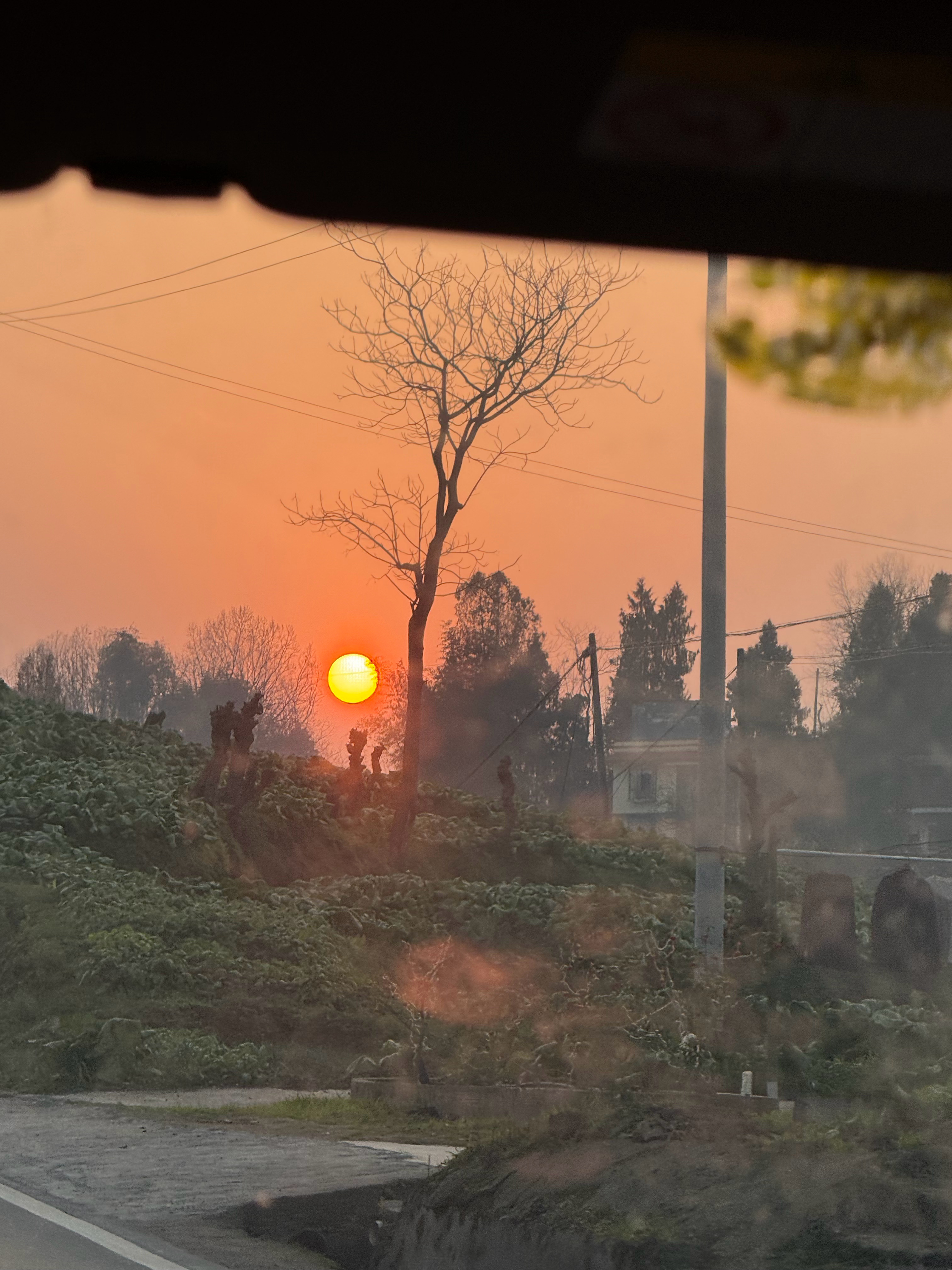 2024农历最后一个蛋黄 祝大家除夕快乐 