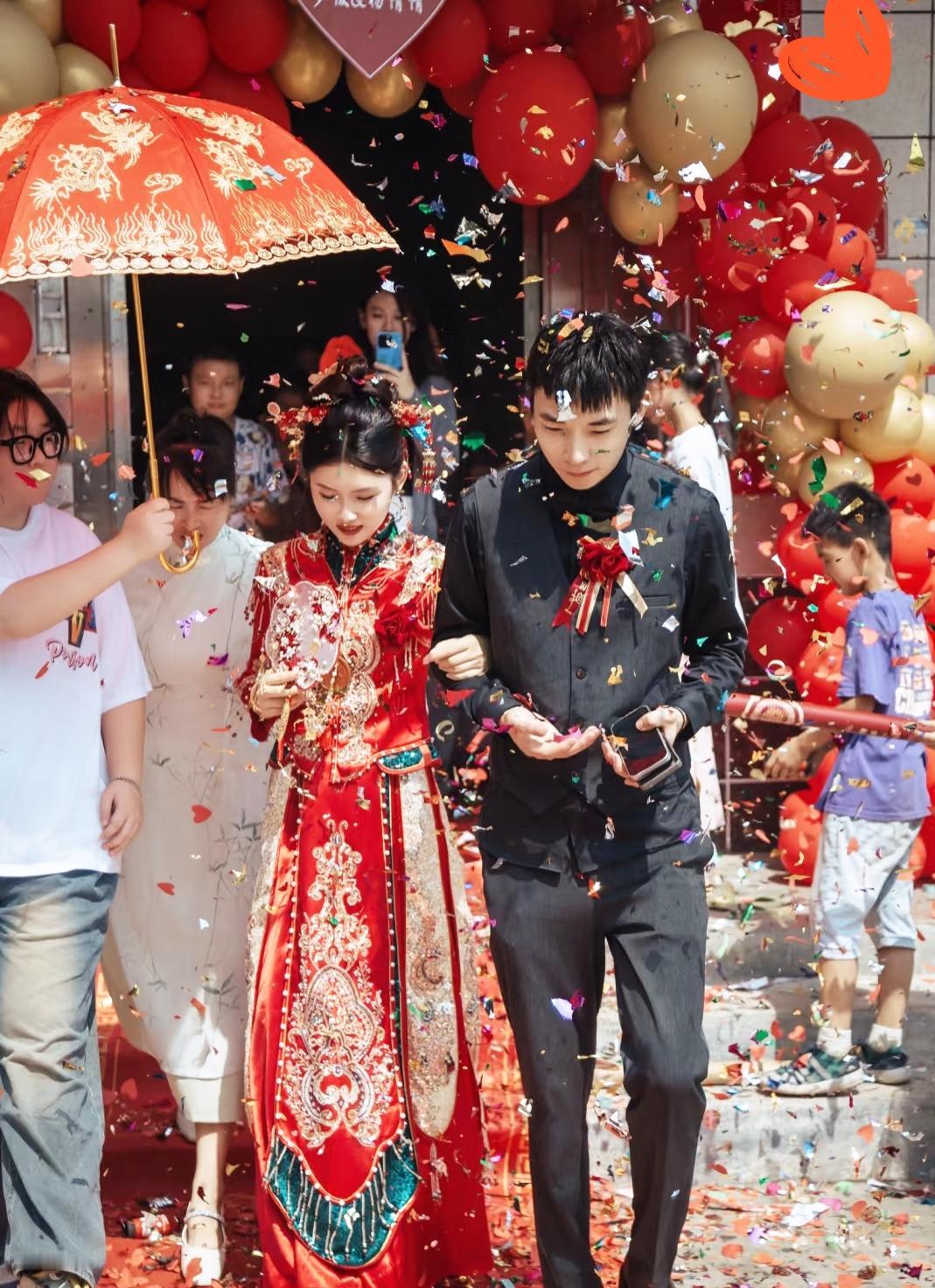 新婚旅游回来，新房被怀孕大姑姐占了！新娘要离婚真不是找事

 
谁能忍刚结婚旅游