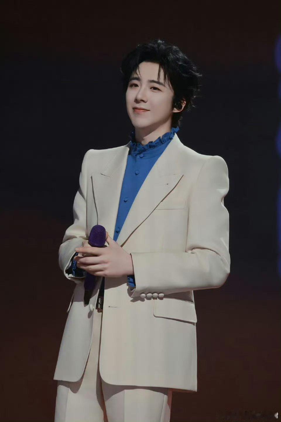 刘宇宁巡演第一步找粤语老乡 刘宇宁这波操作太可爱！公开找深圳本地人当粤语老师，还