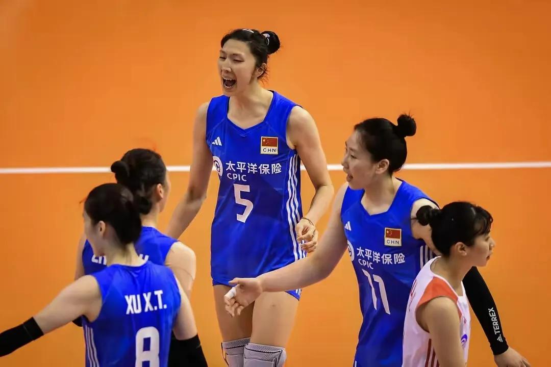 2023女排亚锦赛总决赛，中国2：3惜败泰国队。仲慧杨涵玉表现一般，吴梦洁周页彤