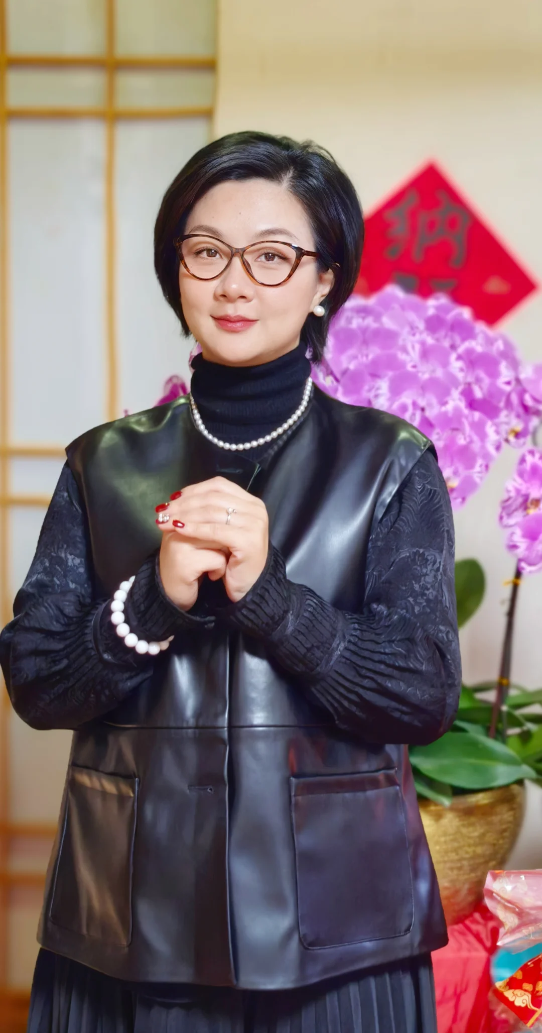 大年初一，祝大家蛇年 诸事顺遂 身体健康