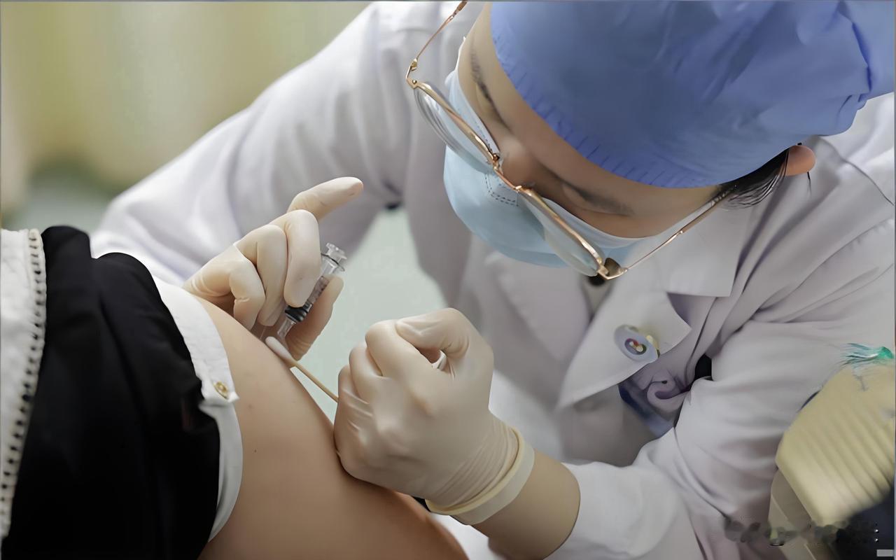 双价疫苗虽然预防的病毒类型少，但对最危险的16/18型病毒防护率超过84%，性价