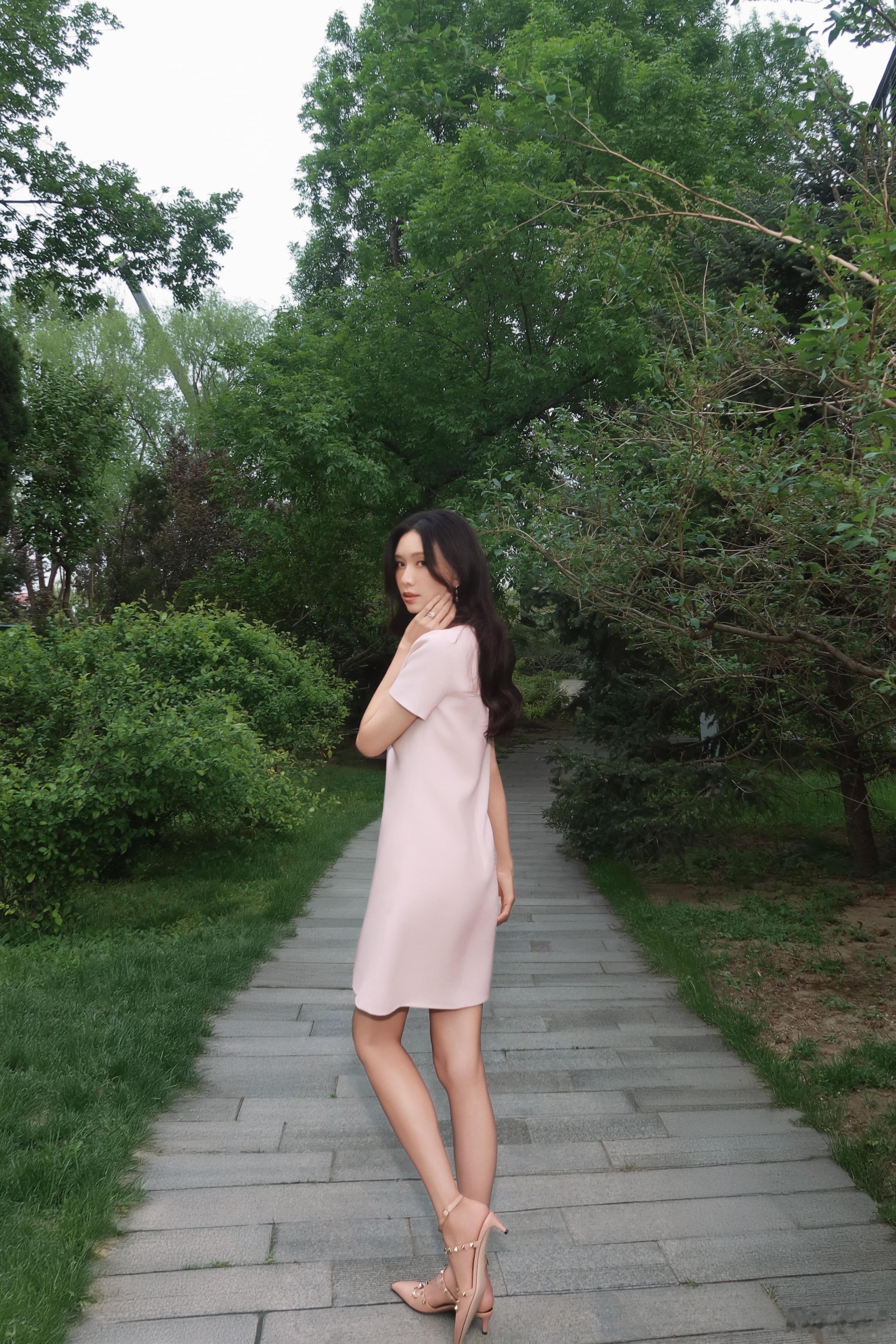 林志玲 🍃 春天北京踏青 