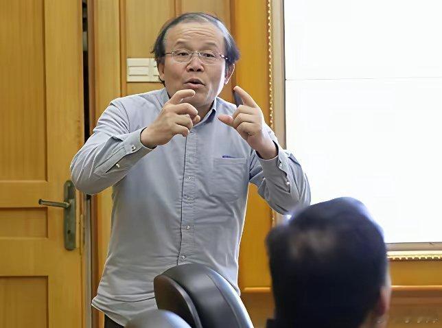 “日本731绝对没有，侵华日军也没用华人做人体实验，民众情绪不能取代证据研究！”