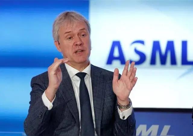 荷兰政府敢明抢中国企业安世半导体，中国政府应该永远断供阿斯麦的稀土，让他生产不了