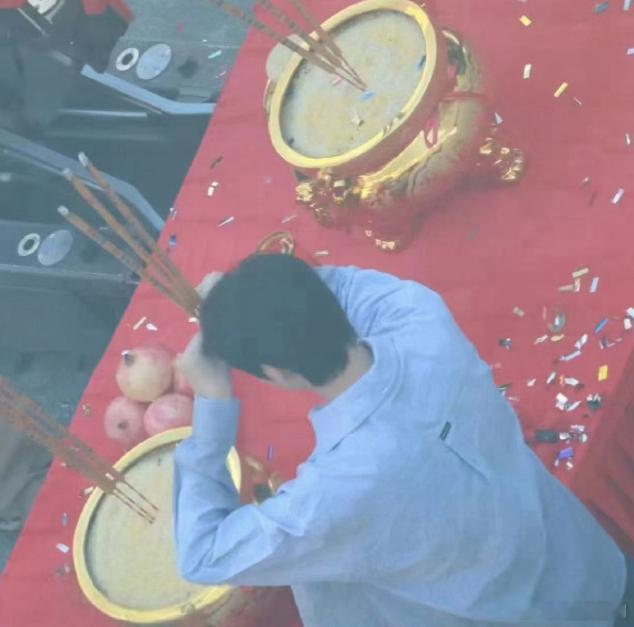 #魏大勋开机路透#十月，充满希望的季节，魏大勋《无罪之身》开机，让人兴奋不已。大