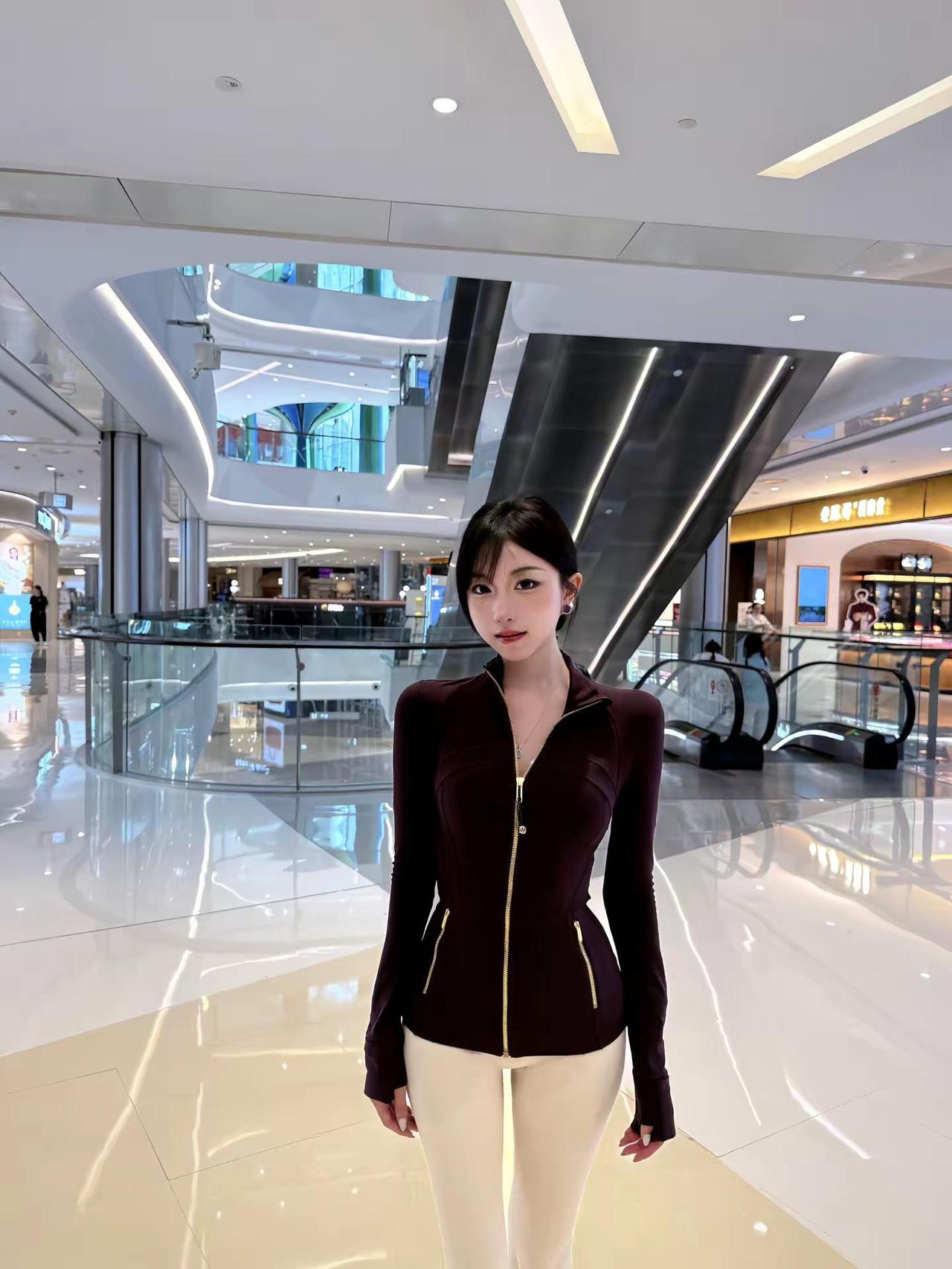 丘比特力气太小了 只穿透了我的心lululemon