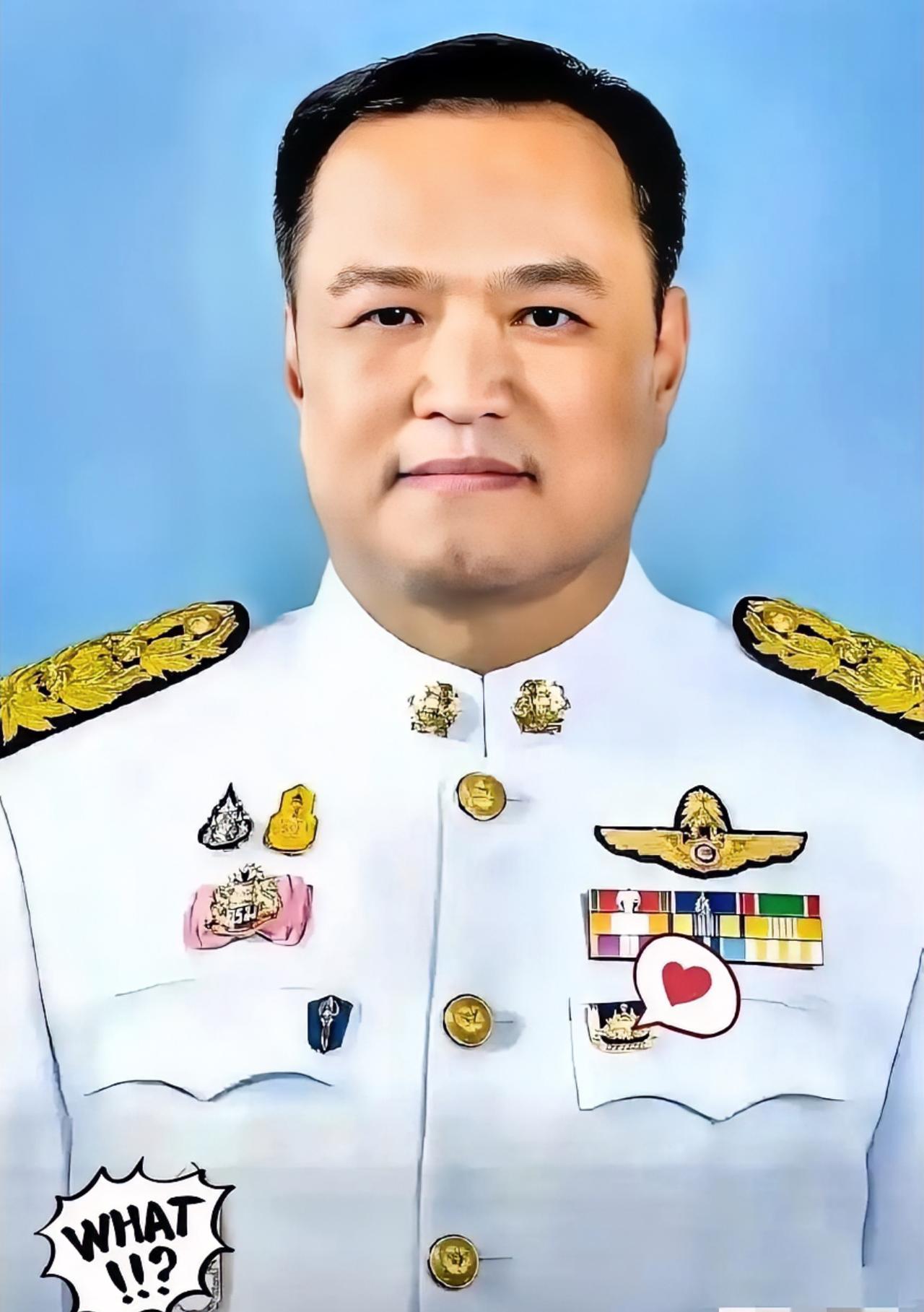 刚刚再次出任泰国总理的阿努廷，很快就用一个动作引爆舆论：他宣布把自己的座驾从劳斯