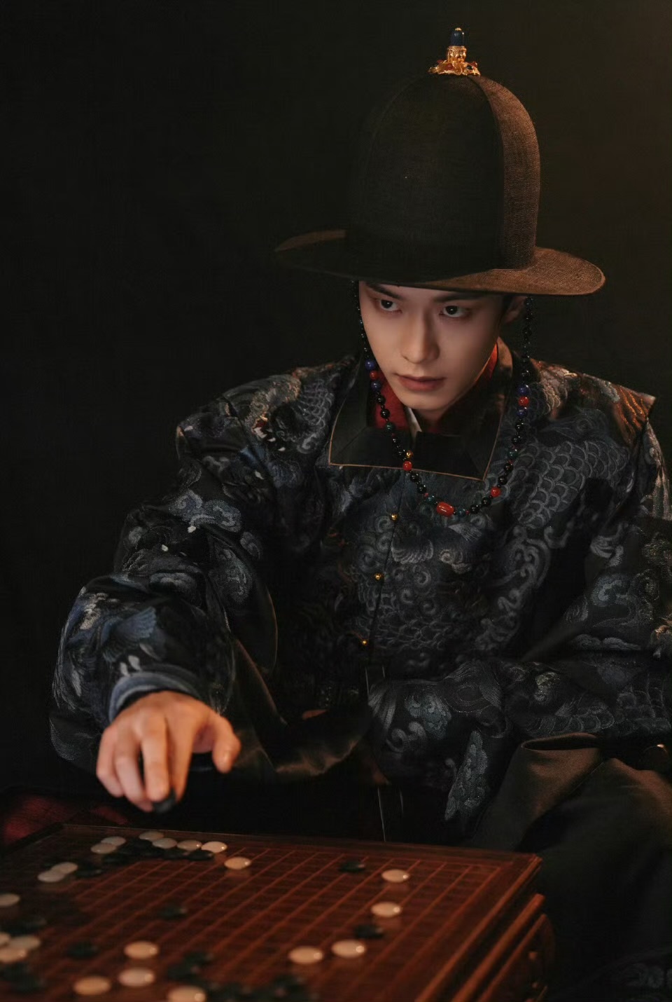 娱乐何与窈窈有期质感何与窈窈有期定妆期待何与 